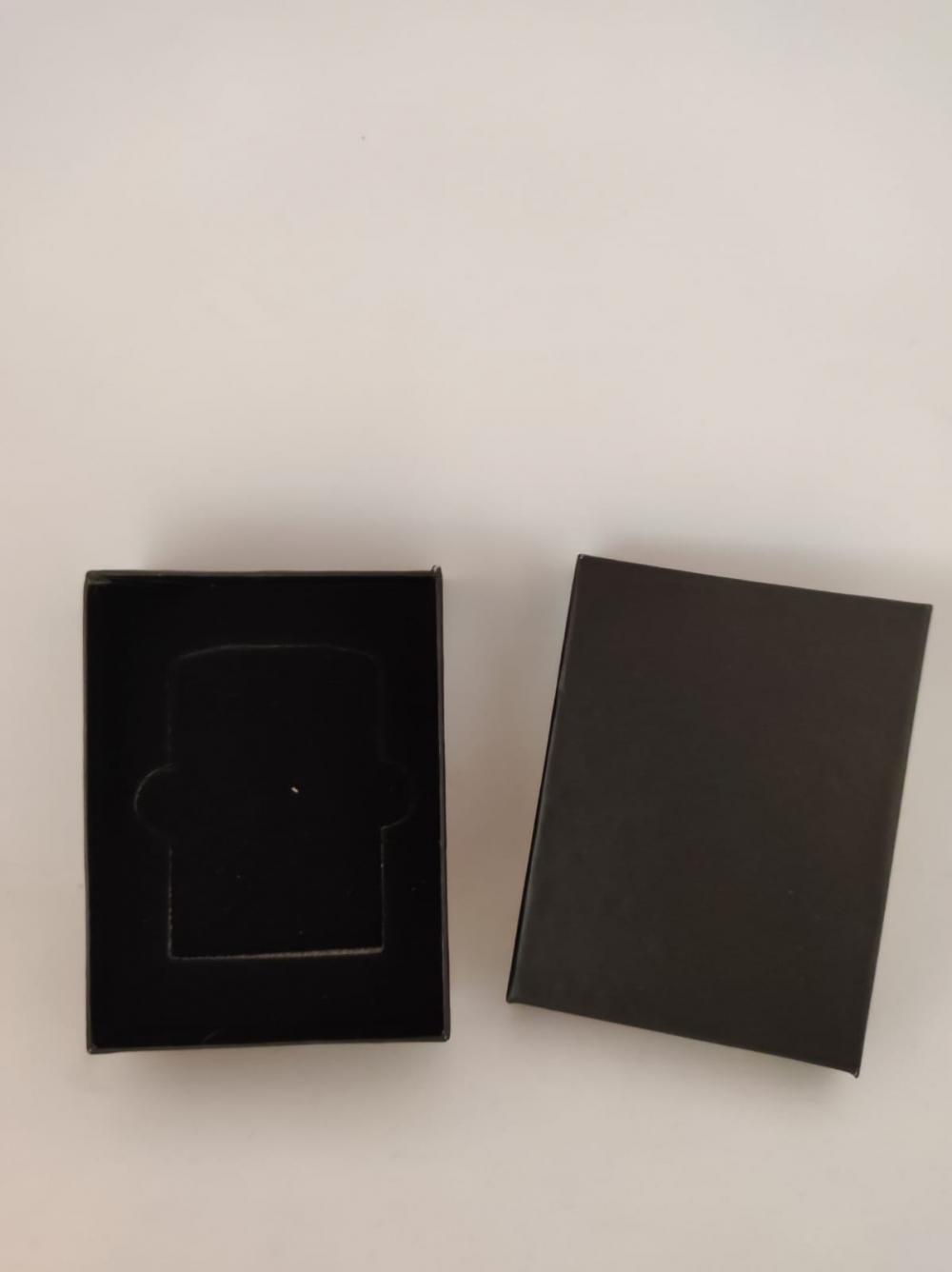 Zippo Çakmak İçin Kutu